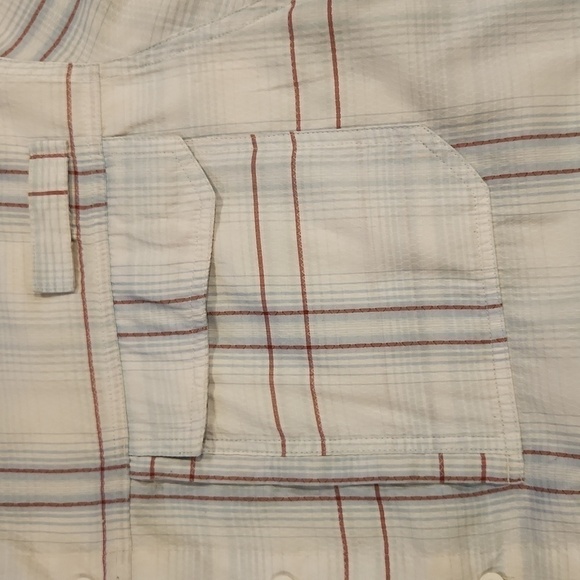 Habit Red White & Blue Plaid SPF 40+ Button-Up Shirt - Picture 4 of 11